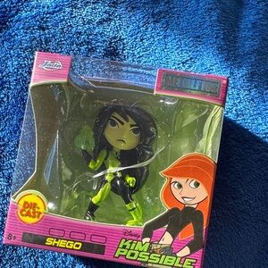 Disney Shego Collectible metal  Figure — Green & Black limited edition